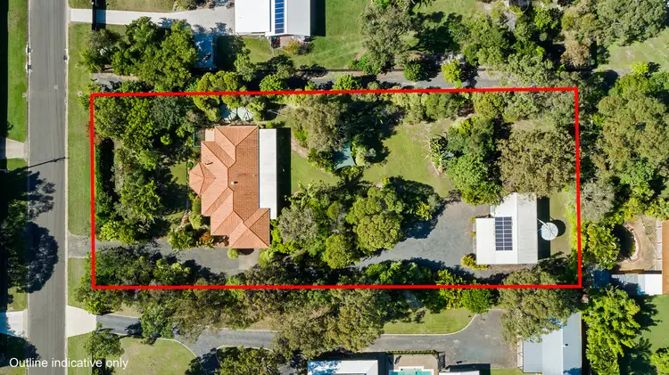 15-17 Verden Drive, Urangan QLD 4655