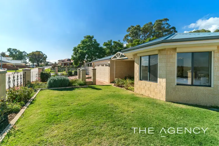 Second view of Homely house listing, 6 Brunswick Bend, Jane Brook WA 6056