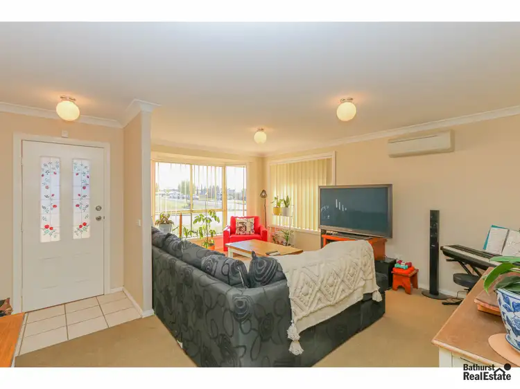 Fourth view of Homely house listing, 2 Oaklands Drive, Llanarth NSW 2795