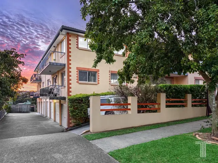 8/12 East Street, Camp Hill QLD 4152