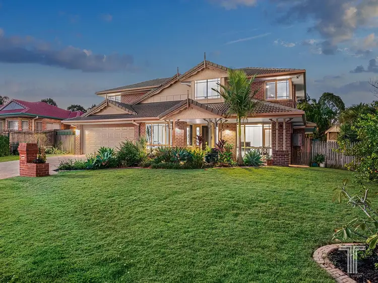 18 Delaney Circuit, Carindale QLD 4152