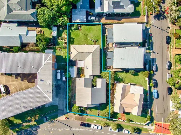 52 Hampstead Road, Highgate Hill QLD 4101
