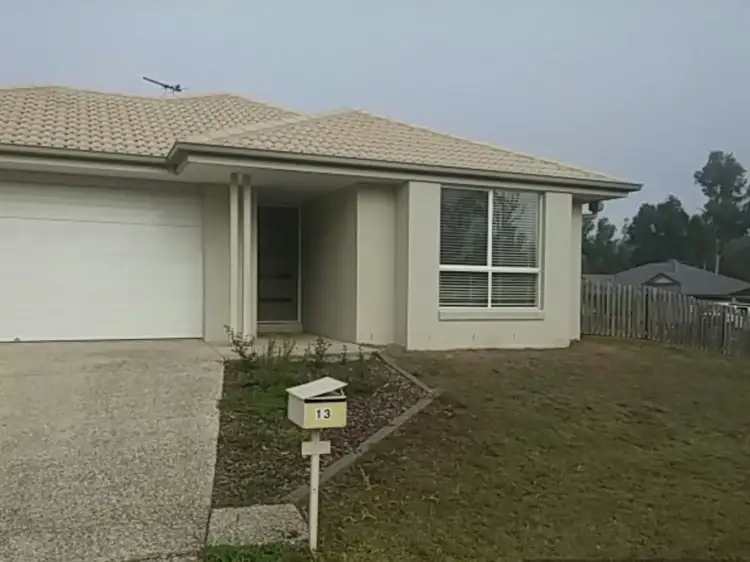 13 Parkwood Street