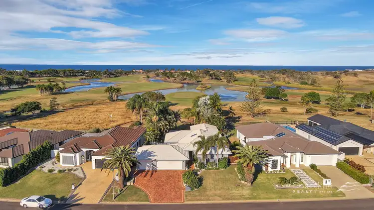 230 Barolin Esplanade, Coral Cove QLD 4670