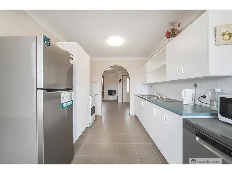 Second view of Homely house listing, 6 Hotham Close, Parkhurst QLD 4702