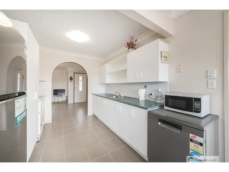 Fourth view of Homely house listing, 6 Hotham Close, Parkhurst QLD 4702