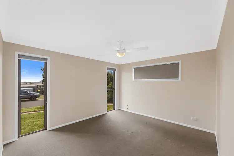 Third view of Homely unit listing, 2/10 Owl Court, Kleinton QLD 4352