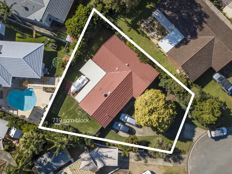 7 Boston Place, Burleigh Waters QLD 4220