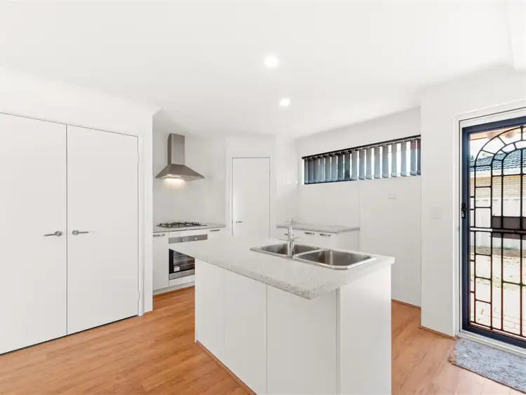 Fourth view of Homely house listing, 2/52 Gibson Street, Mandurah WA 6210