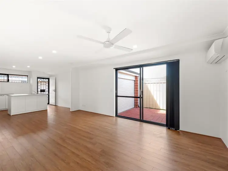 Sixth view of Homely house listing, 2/52 Gibson Street, Mandurah WA 6210