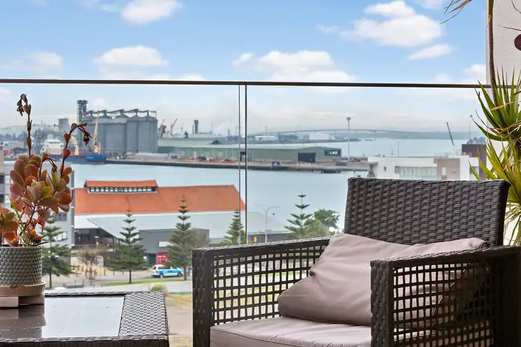 801/489 Hunter Street, Newcastle NSW 2300