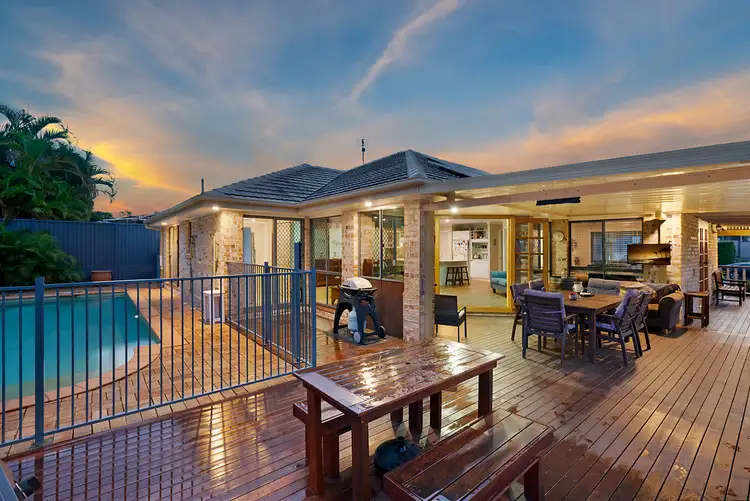 4 Forest Hills Court, Parkwood QLD 4214
