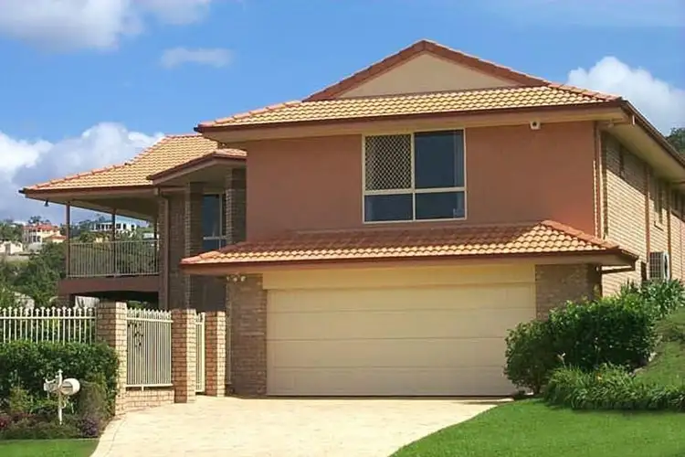 9 Bellavista Close, Highland Park QLD 4211