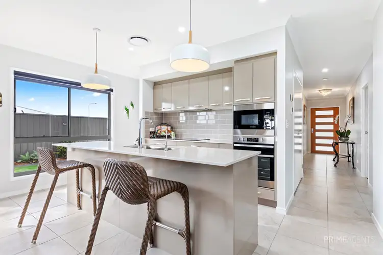 Third view of Homely house listing, 5 Canecutter Court, Kawungan QLD 4655
