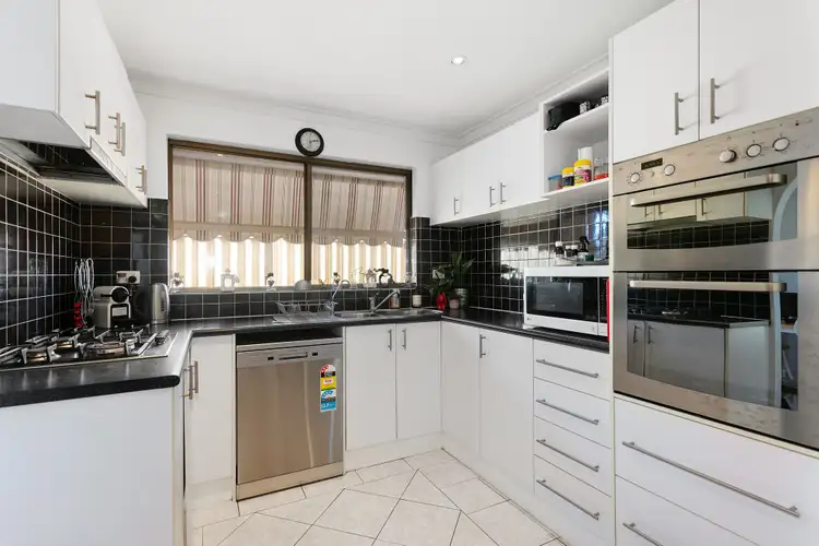 2 Teece Place, Hamilton Hill WA 6163