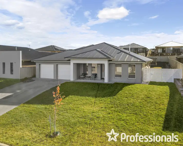 96 Wentworth Drive, Kelso NSW 2795