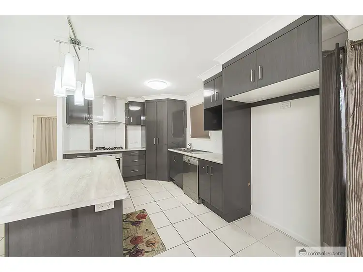 Second view of Homely house listing, 3 Foale Court, Kawana QLD 4701