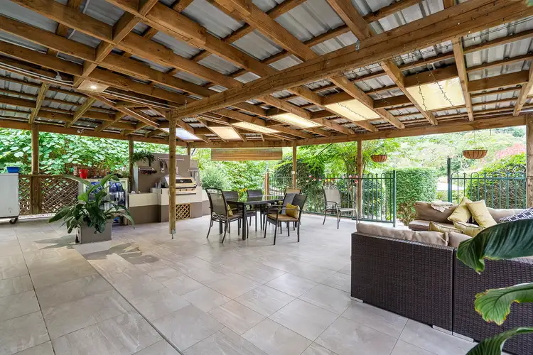 11 Dandaloo Court, Pimpama QLD 4209