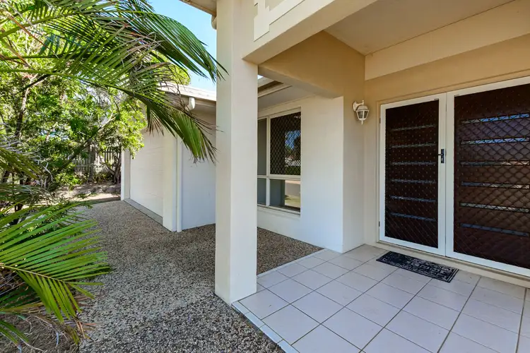 42 Emmadale Drive, New Auckland QLD 4680