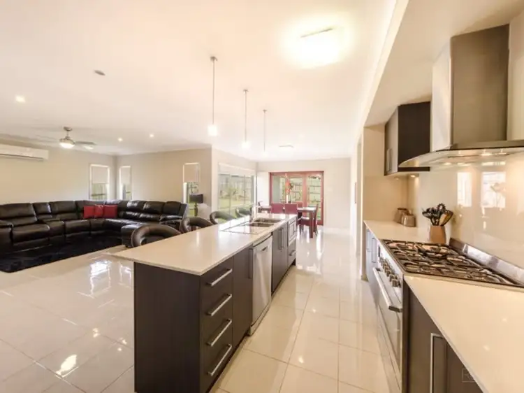 Second view of Homely house listing, 2 Minack Court, Kleinton QLD 4352