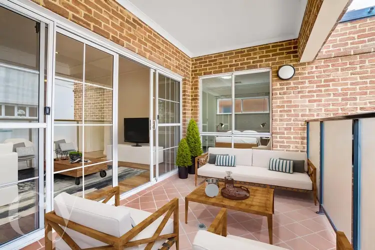 6/51 Pakenham Street, Fremantle WA 6160