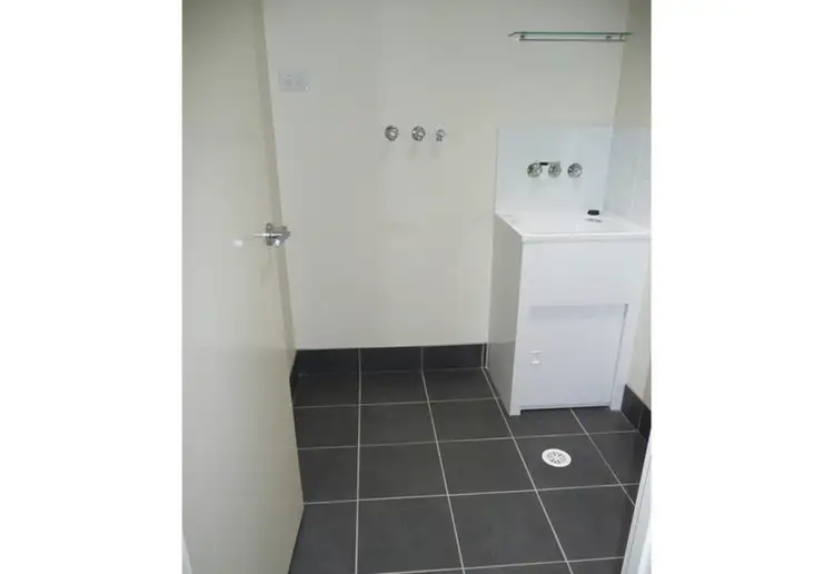 Sixth view of Homely semi-detached listing, 2/34 Rogers Drive, Gatton QLD 4343