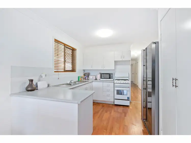 Second view of Homely house listing, 10 Rachel Drive, Parkhurst QLD 4702