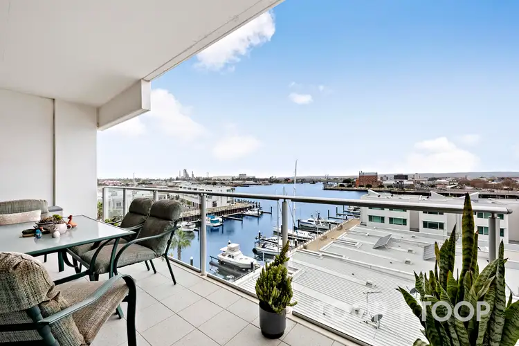 517/1-2 Tarni Court, New Port SA 5015