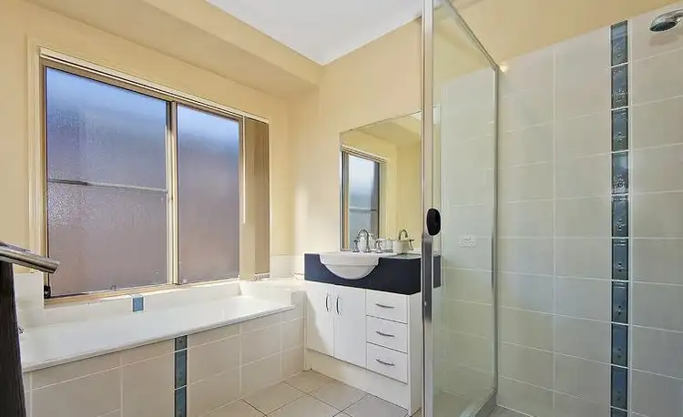 Fourth view of Homely house listing, 2 Summerlea Crescent, Ormeau QLD 4208
