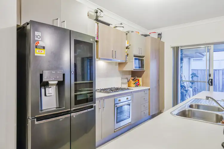 6 Lynbrook Avenue, Ormeau QLD 4208