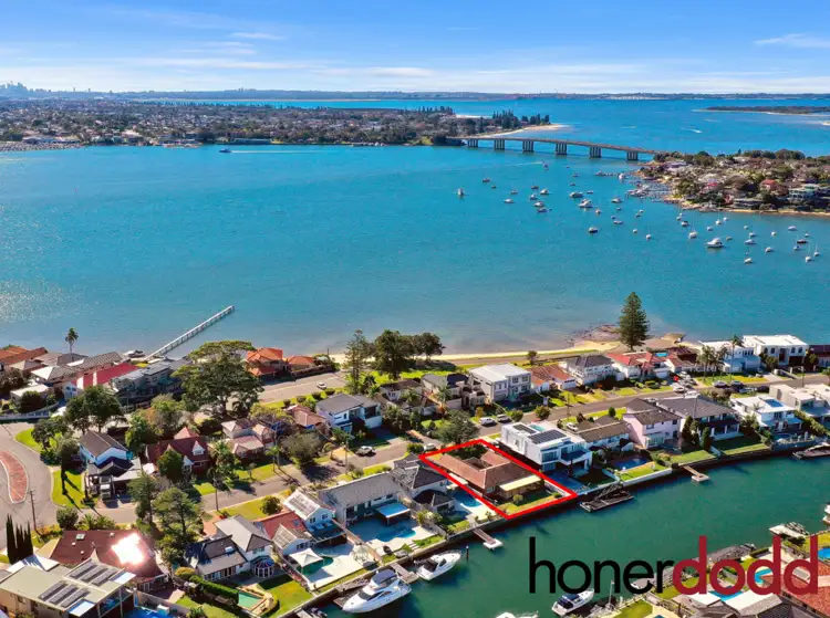 20 Lachlan Avenue, Sylvania Waters NSW 2224