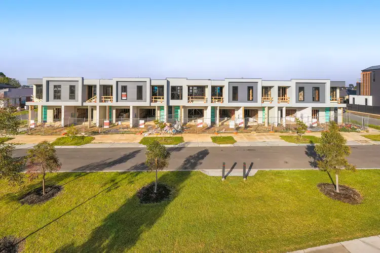 20-36 Hawkesbury Street, Pakenham VIC 3810