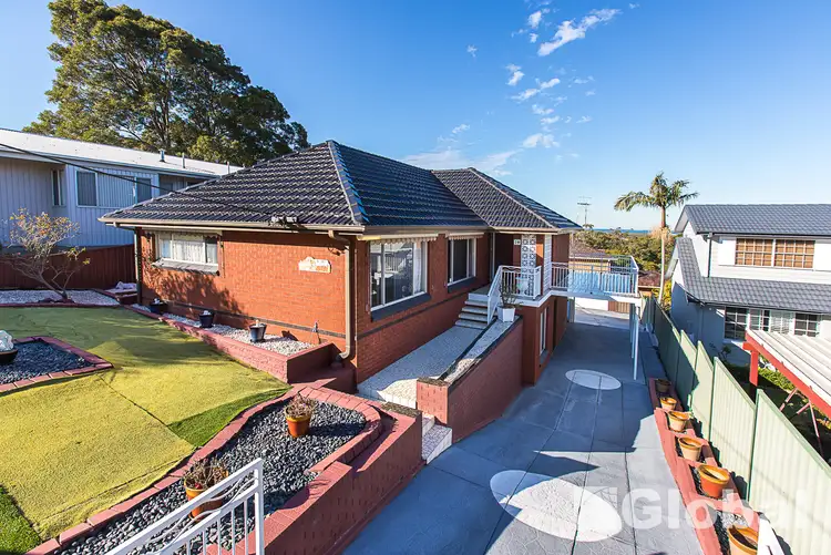 14 Hill Street, Belmont NSW 2280