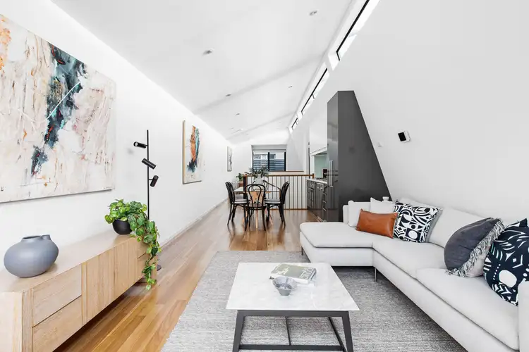 9 Retreat Place, Port Melbourne VIC 3207