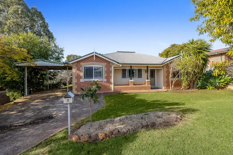 8 Dalzell Crescent, Darling Heights QLD 4350