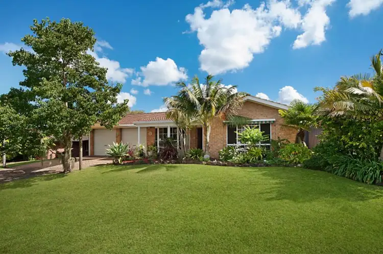 14 Cambourn Drive, Lisarow NSW 2250