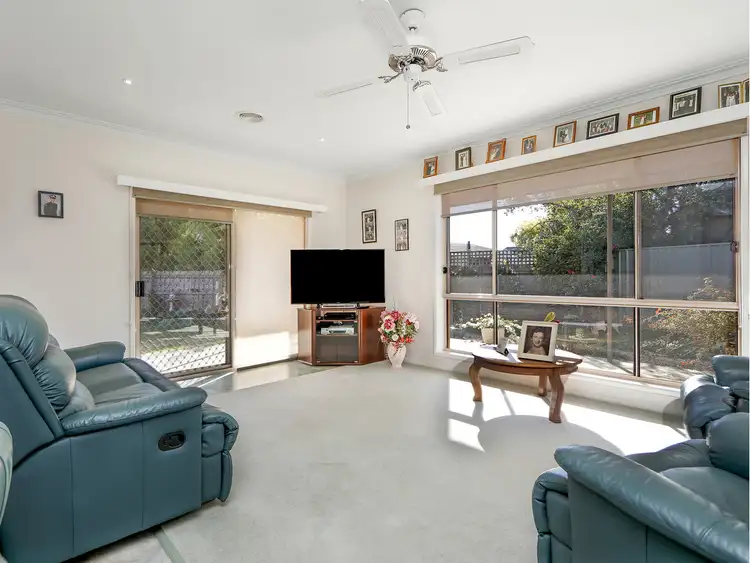 Fifth view of Homely house listing, 8 Jennifer Court, Sale VIC 3850
