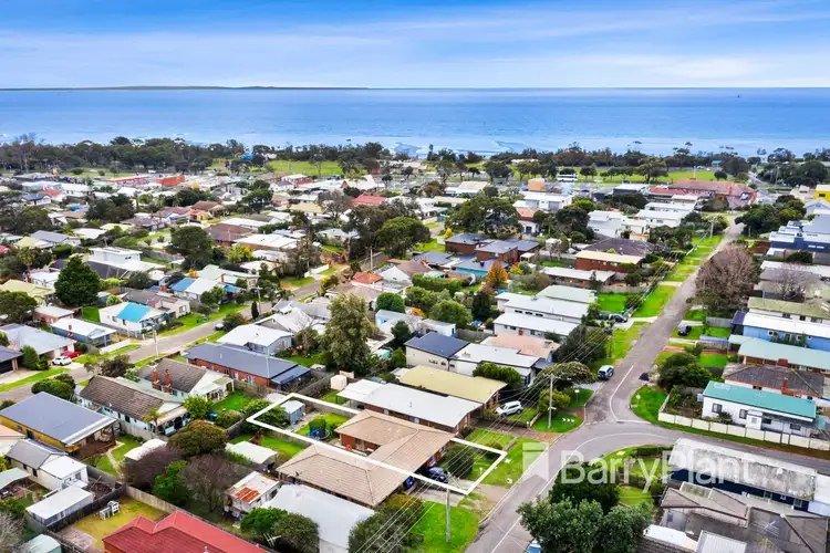 50 Eighth Avenue, Rosebud VIC 3939