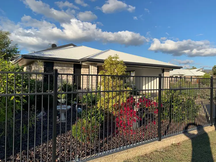 21 Foxglove Avenue, Norman Gardens QLD 4701