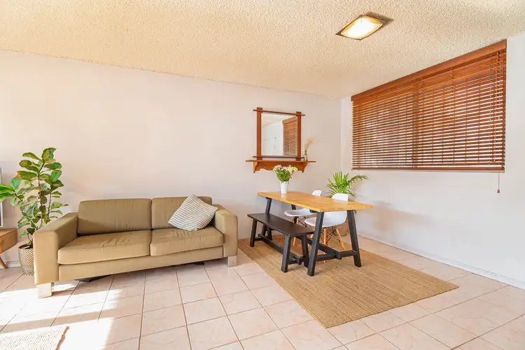2/51 Burrai Street, Morningside QLD 4170