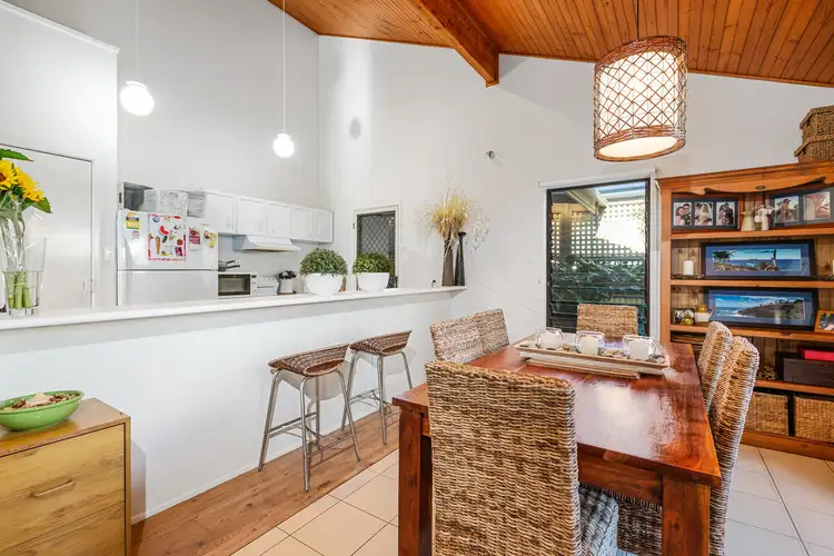 8 Toolona Avenue, Banora Point NSW 2486