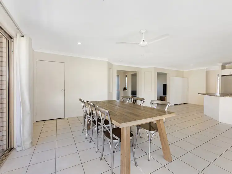 Sixth view of Homely house listing, 2 Acacia Close, Raceview QLD 4305