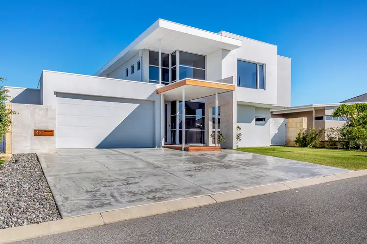 Main view of Homely house listing, 42 Flagstaff Crest, Secret Harbour WA 6173