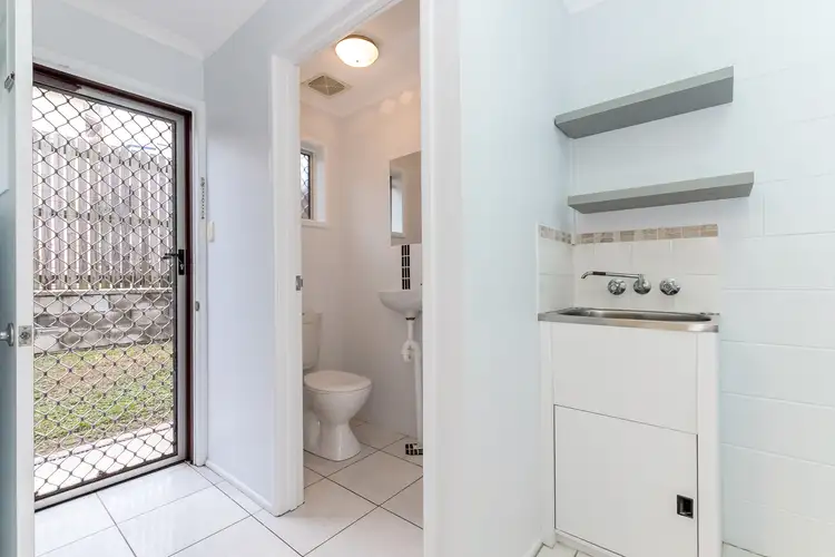 Sixth view of Homely unit listing, 4/95 Auckland Street, Gladstone Central QLD 4680