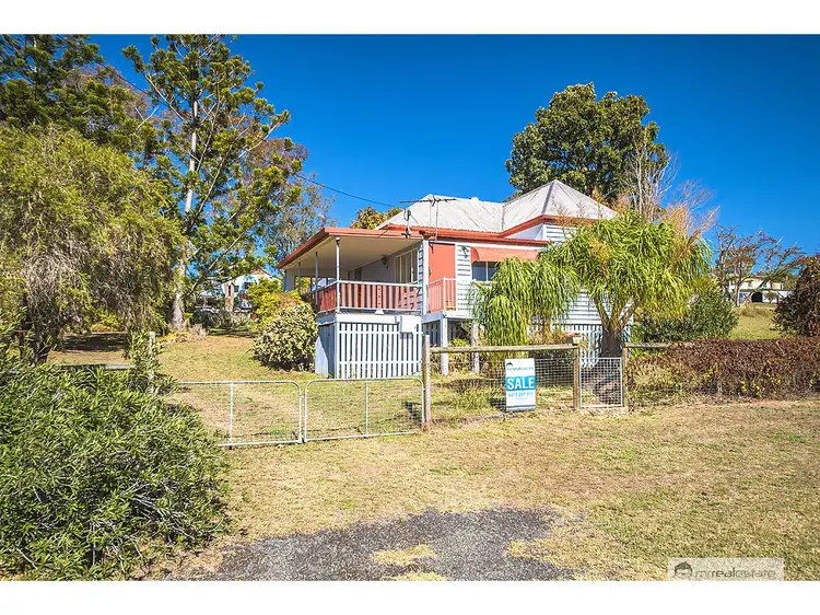 9 Crossley Street, Baree QLD 4714