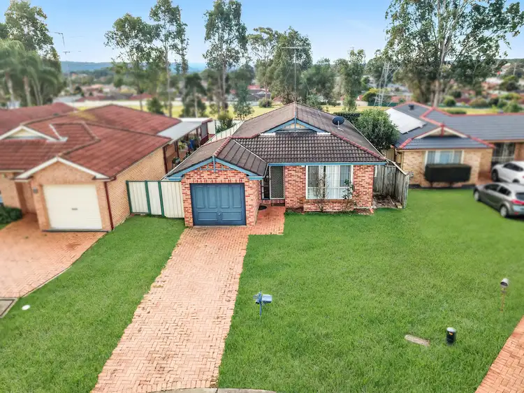 25 Pardalote Place, Glenmore Park NSW 2745