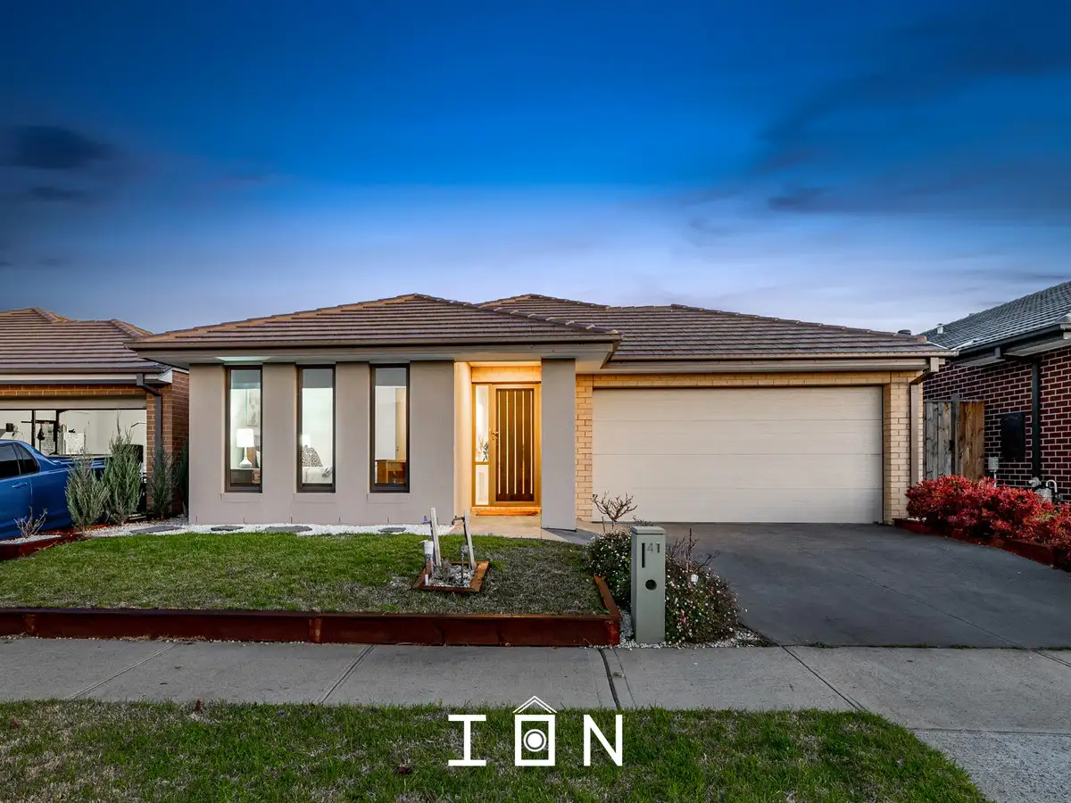 Main view of Homely house listing, 41 Mossey Crescent, Cranbourne East VIC 3977