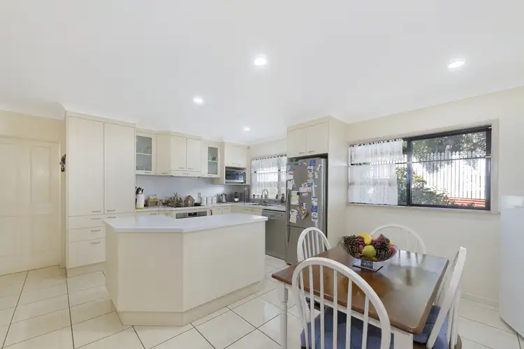 Sixth view of Homely house listing, 15 Martins Court, Qunaba QLD 4670