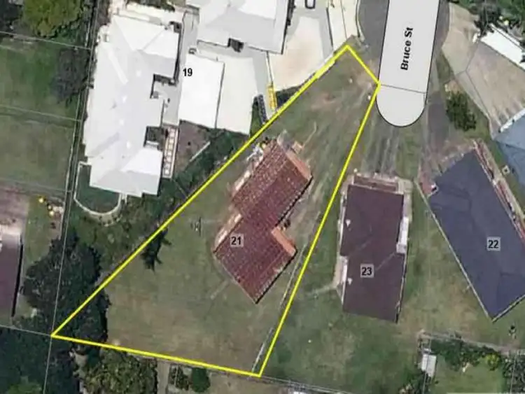 Second view of Homely house listing, 21 Bruce Street, Chermside QLD 4032