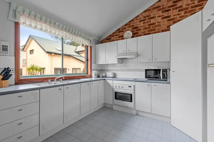 Fifth view of Homely townhouse listing, 2/38 Ocean Street, Mollymook Beach NSW 2539